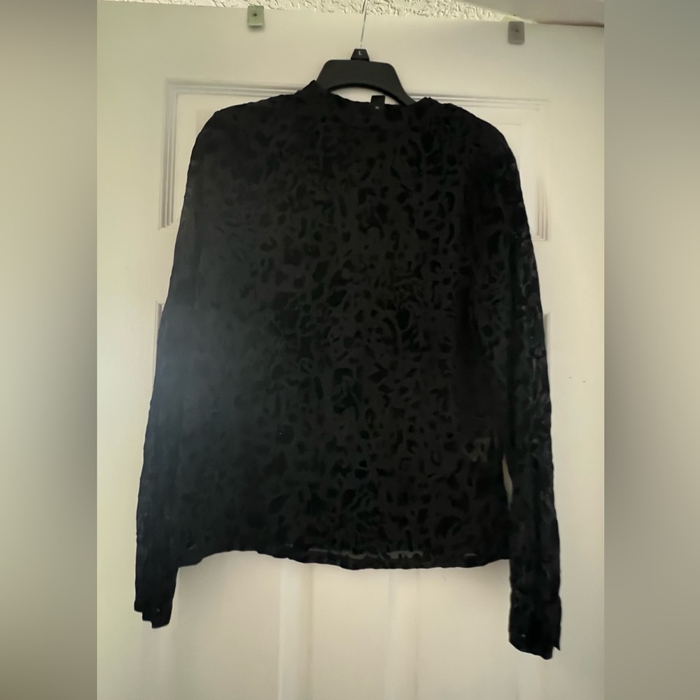 Black print sheer top